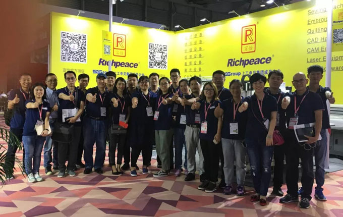 富怡團(tuán)隊在中國家具博覽會